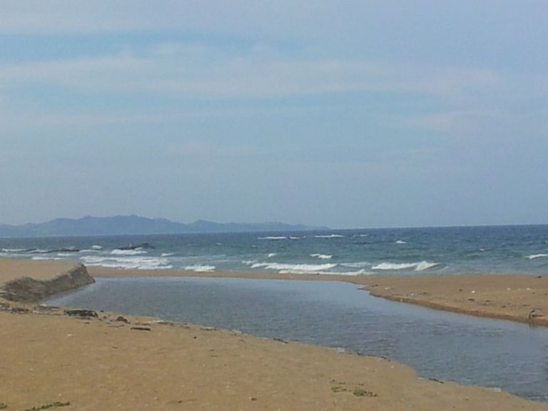 项目周边山根湾实景图